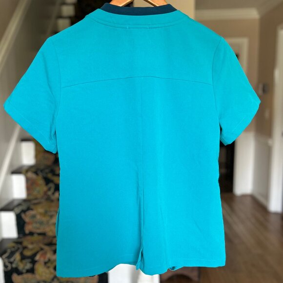 FIGS Oran Scrub Top V Neck Turquoise w/ Navy Trim and Slash Pockets Womens Sz M - Picture 2 of 7